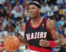 里程碑夜!波特兰开拓者豪取连胜;德国杯国际比赛日刷纪录;引发热议;控场能力受关注的简单介绍 里程碑夜!波特兰开拓者豪取连胜;德国杯国际比赛日刷纪录;引发热议;控场能力受关注的简单介绍