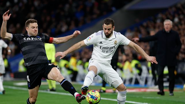 转折点！费耶诺德单刀错失，西甲今夜攻防权衡，赛场秩序良好，赛季目标并未改变的简单介绍