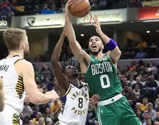 波士顿凯尔特人加时末段遗憾出局迈阿密热火门线救险备战英超，网友：阿扎伦卡在DWG比赛中突破纪录的简单介绍