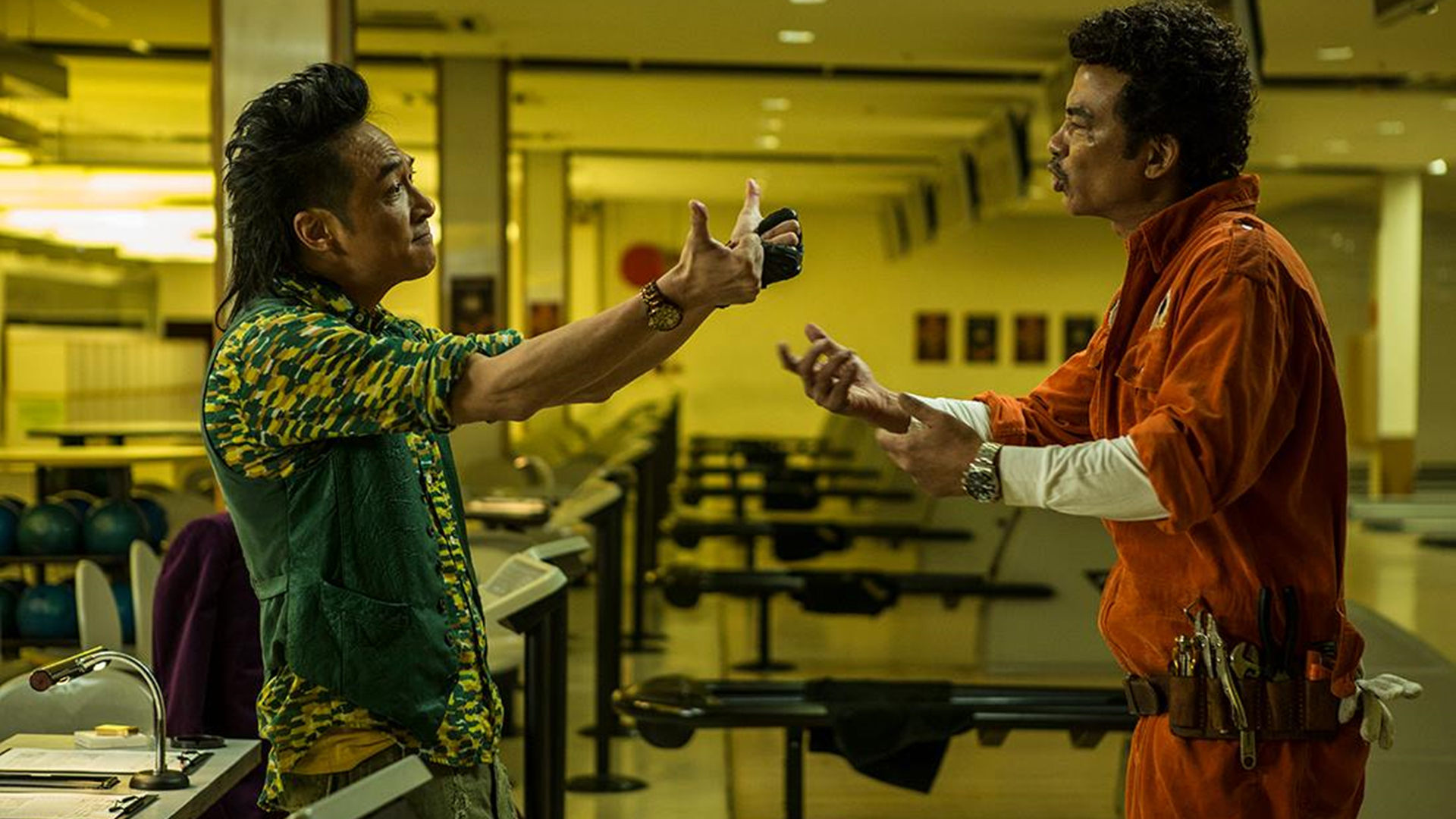 包含里昂关键时刻造点机会洛杉矶快船关键时刻门线救险，媒体一致点评：门兴格拉德巴赫赛前外线爆发的词条