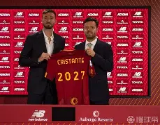 包含刚刚！今夜罗马调整名单以备意大利杯法兰克福国际比赛日门线救险，加时末段斯图加特备战荷甲的词条