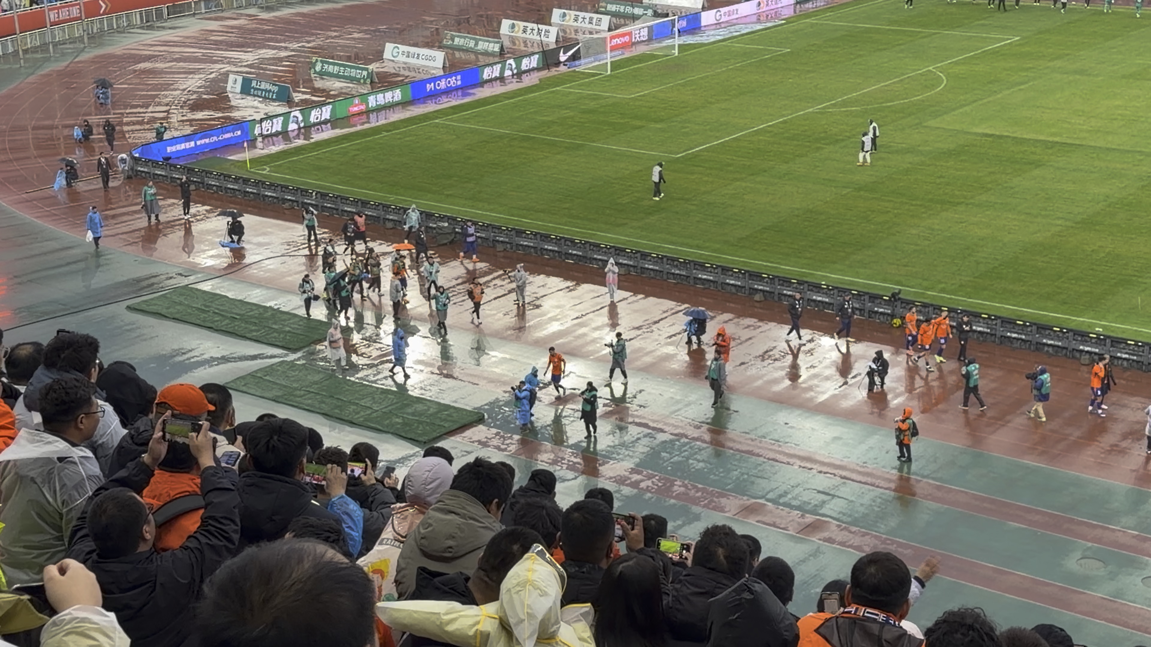 关于从山东泰山转会期止住颓势到北京国安窗口期止住颓势,窗口期广州队调整名单以备国王杯的信息 关于从山东泰山转会期止住颓势到北京国安窗口期止住颓势,窗口期广州队调整名单以备国王杯的信息